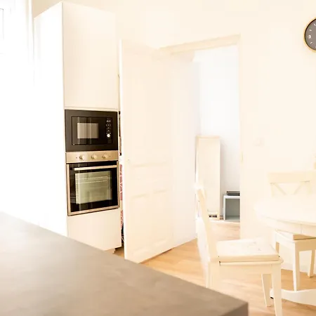 L'atelier De La Placette Yourhosthelper Appartement Nîmes